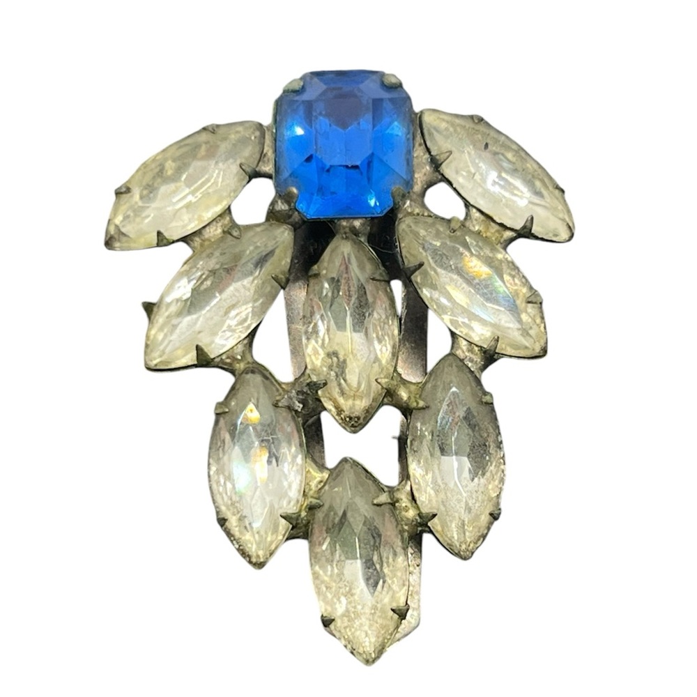 Vintage silver tone clue & clear rhinestone dress clip
